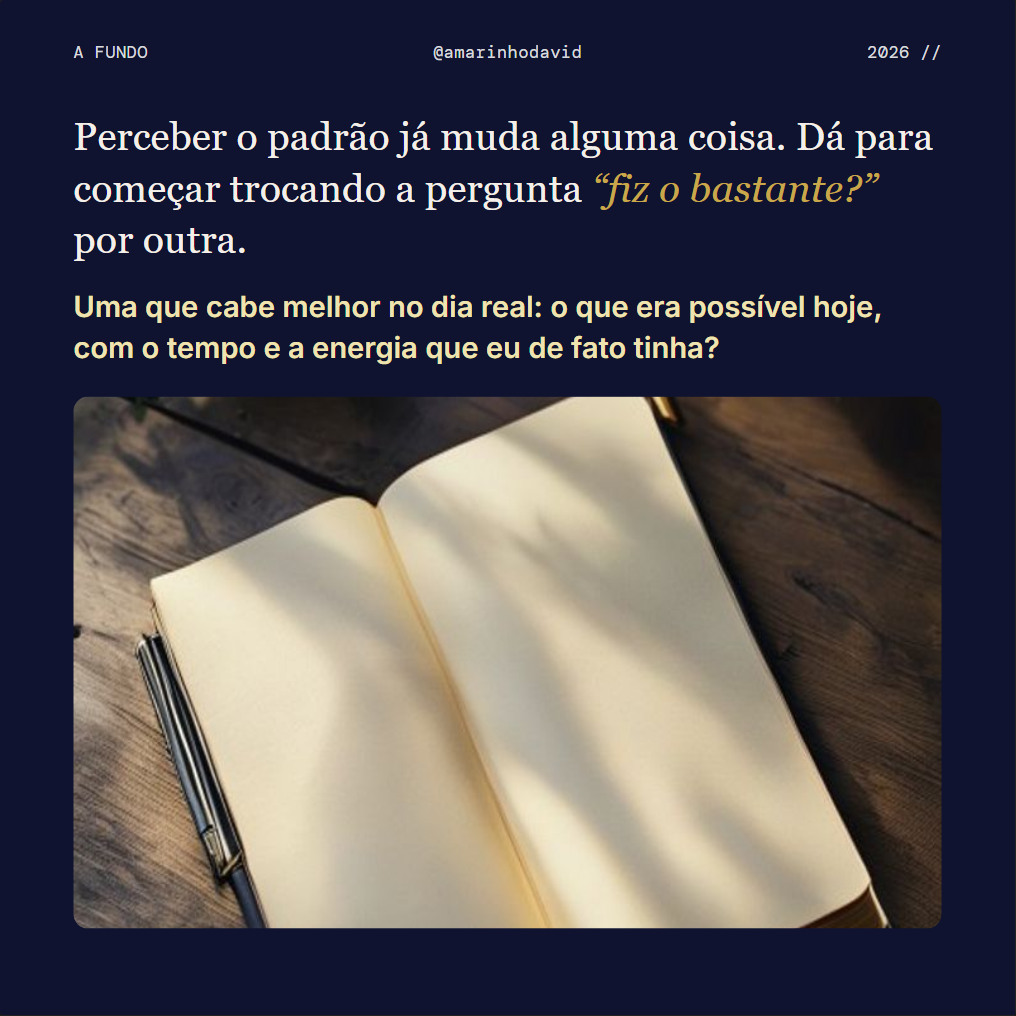 Slide 7 de 10, Editorial: fotografia com bloco de texto em serifa, ritmo de revista.