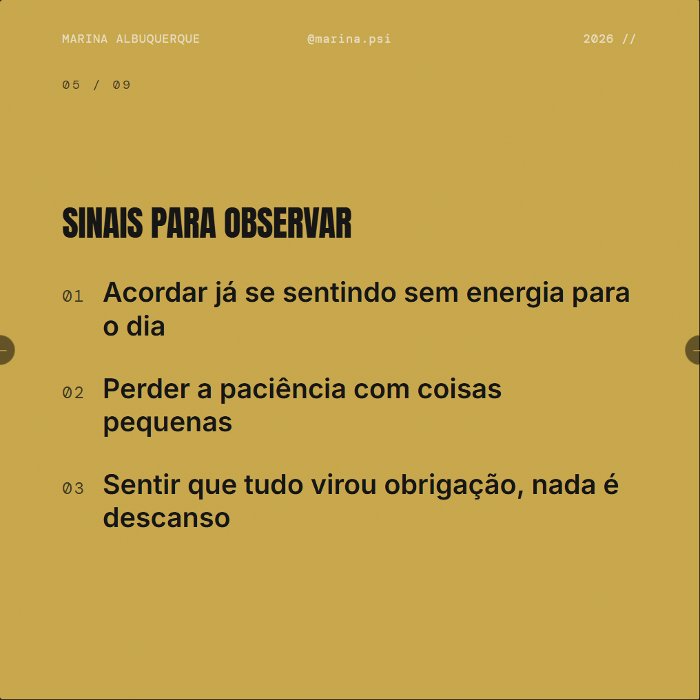 Slide 6 de 10, Minimal: fundo ouro com lista numerada de sinais para observar.